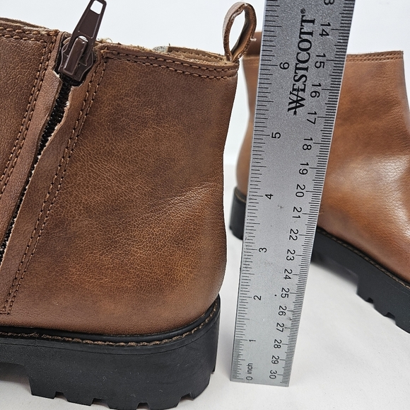 Zodiac Shiloh Cognac Faux Leather Bootie Womens Sz 8.5M Lug Sole Causal Comfort - Picture 5 of 11